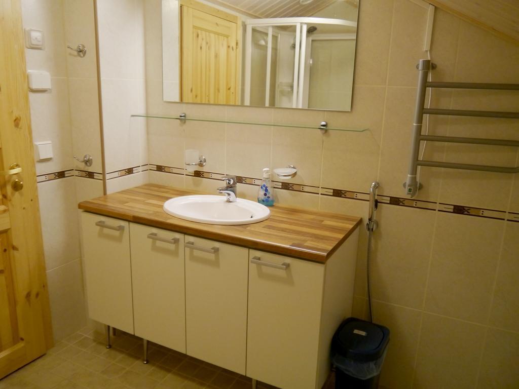 Otsopirtti: Maria And Otso Apartments Колинкюла Номер фото